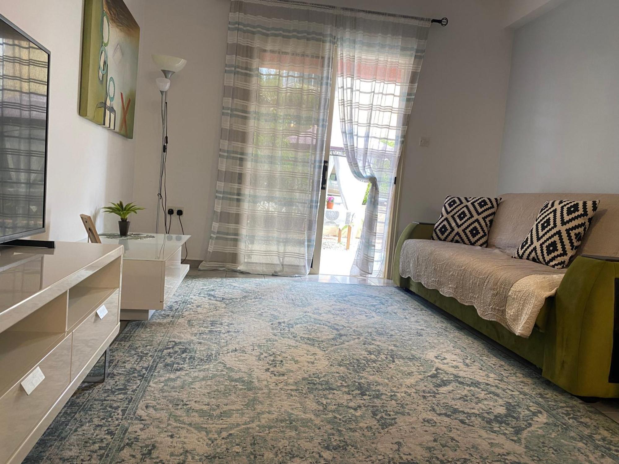 Beautiful Apartment Near The Sea And A Large Private Garden Paphos Kültér fotó